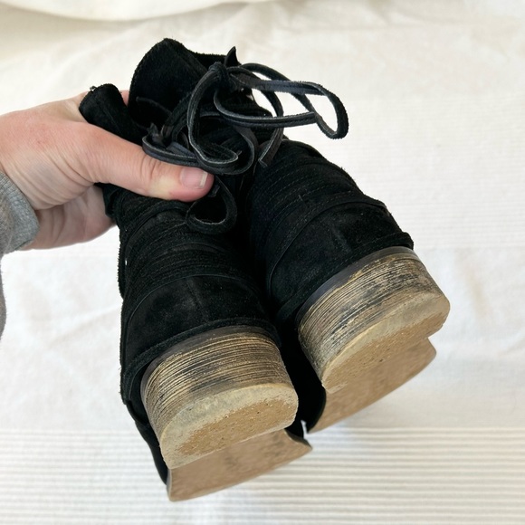 Betsey Johnson Black Suede Becan Boots - Picture 12 of 13